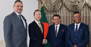 বাংলাদেশ-যুক্তরাষ্ট্র সম্পর্ক নিয়ে ইতিবাচক অগ্রগতির আভাস দিলেন মার্কিন দূত